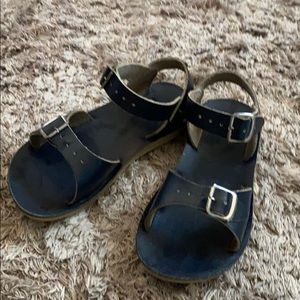 Sun San saltwater surfer sandals 9 Navy